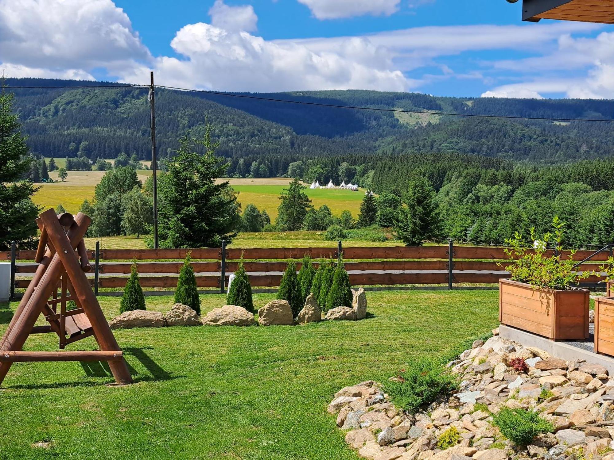 Osada Orlica Klimatyczne Domki Z Widokiem Na Gory I Termalnym Spa Sauna Jacuzzi 4 Km Od Zieleniec Ski Arena Лясувка Екстер'єр фото